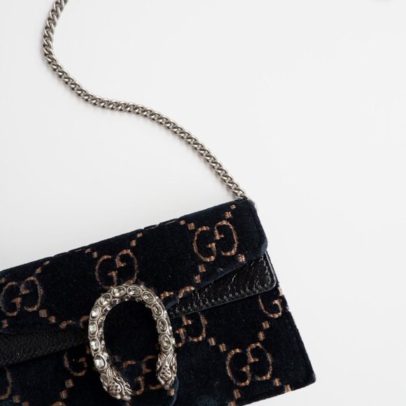 Authentic Preowned Gucci Navy Velvet Super Mini Dionysus Bag - Picture 3 of 16